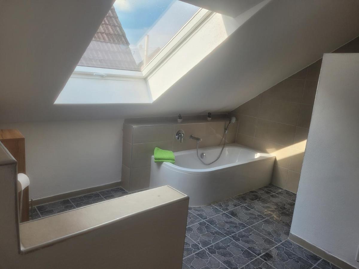 Ferienwohnung Schertel - Dorsbrunn Pleinfeld Ngoại thất bức ảnh